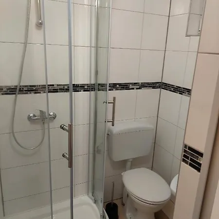 Hotel Admiral Hotel 3*